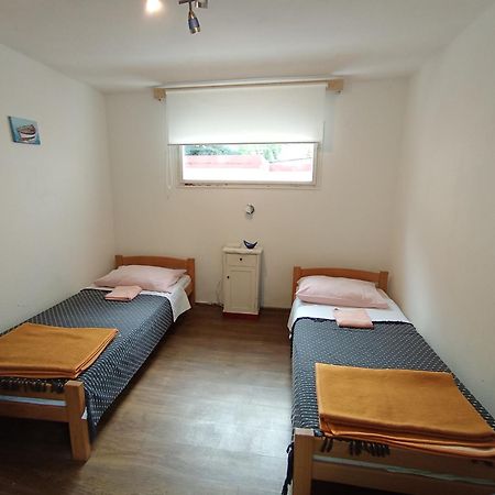 Simple Room For 2 With Bathroom Close To The Sea Kraljevica Eksteriør billede