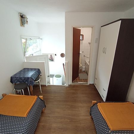 Simple Room For 2 With Bathroom Close To The Sea Kraljevica Eksteriør billede